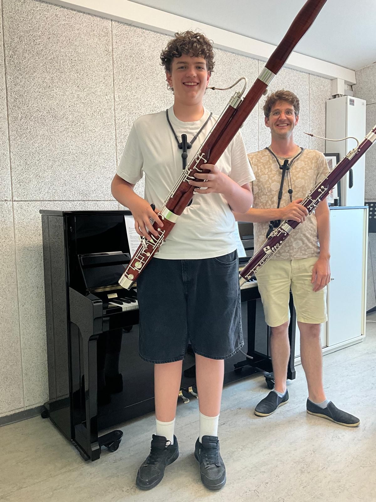 Felix Gall mit seinem Lehrer Alexander Rauch